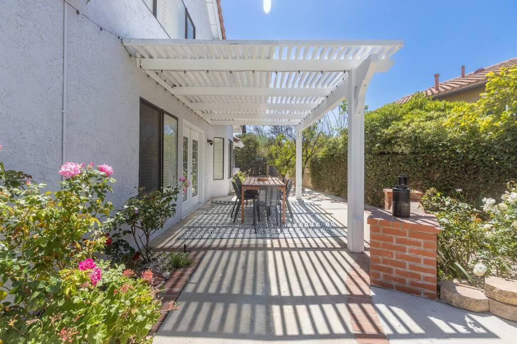Hilltop With Private Pool And